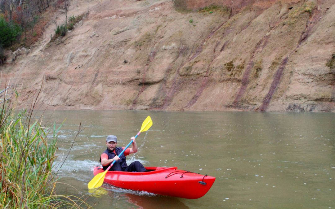 Tips for Kayaking and Canoeing in the Fall